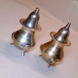 Vintage International Silver Co. Silver Plated Salt N Pepper Shakers